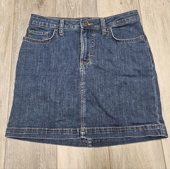Lee Dresses & Skirts - Lee Mini Skirt Denim Blue Jean Mid Rise Skort Women's 6 Western Casual Classic